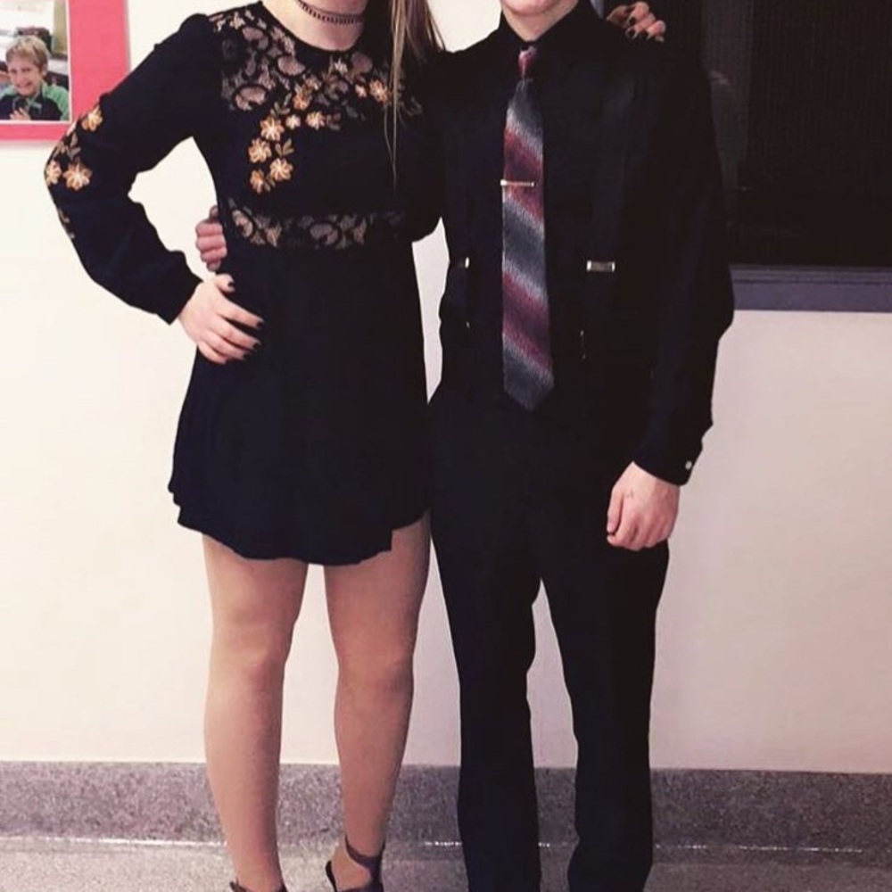 Black long sleeve dress